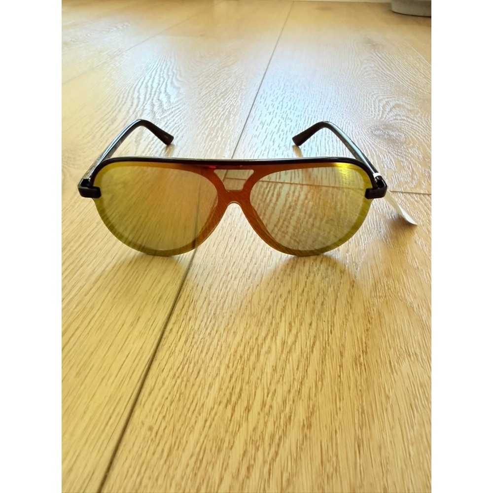 Vince Camuto Women Black Aviator Sunglasses Yellow Gold Mirrored Lens VC1117 A